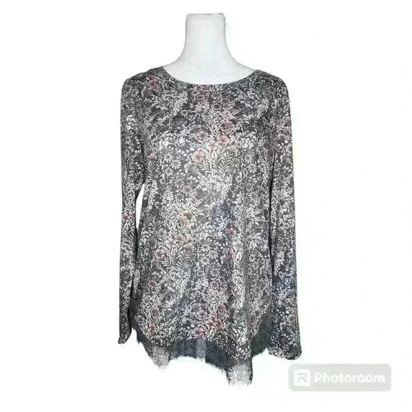 Lauren Conrad women's floral long sleeve tee with lace hem size small - Picture 1 of 8